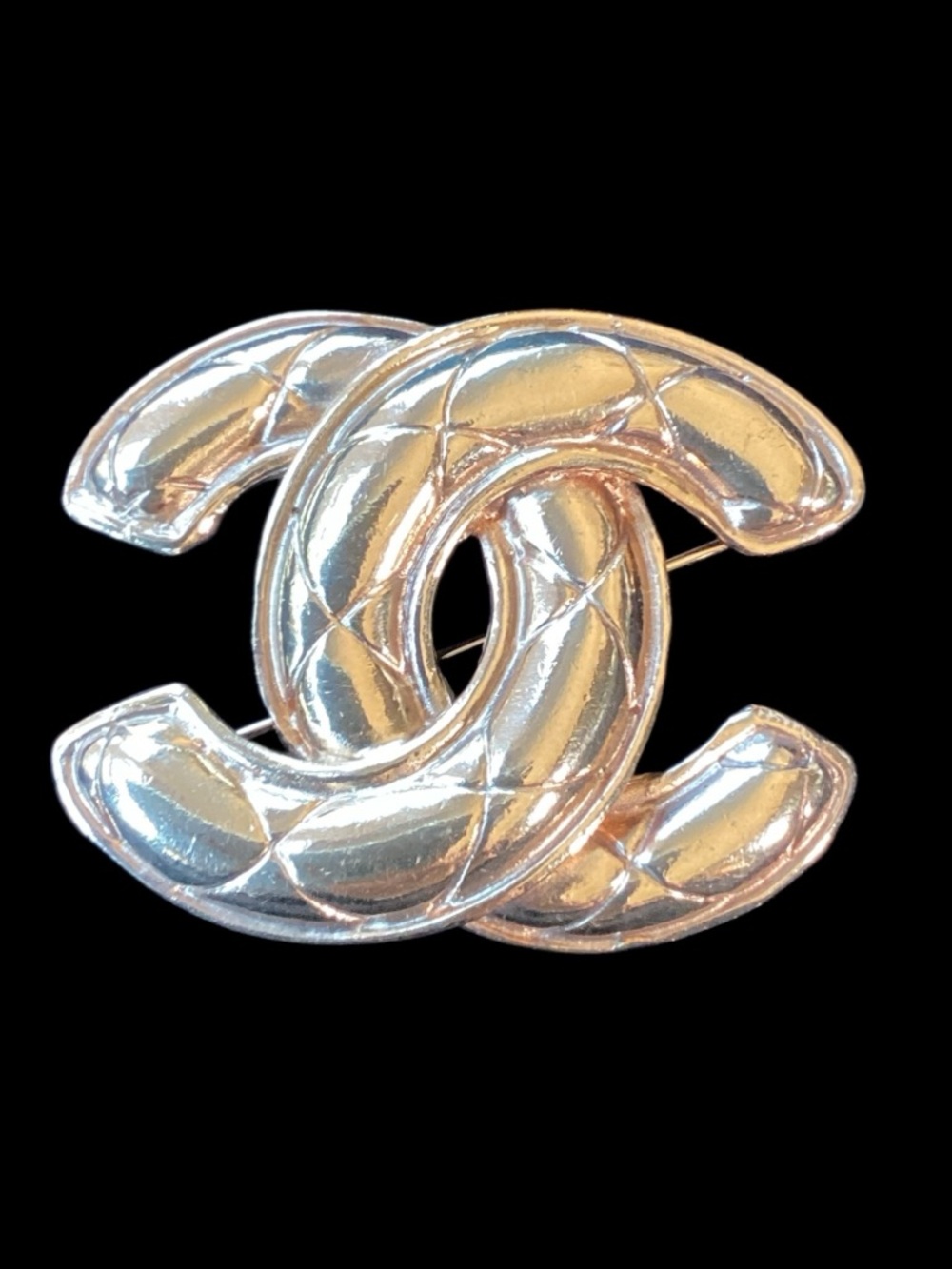 vintage Chanel brooch gold-plated Matelassé . - Picture 2 of 7